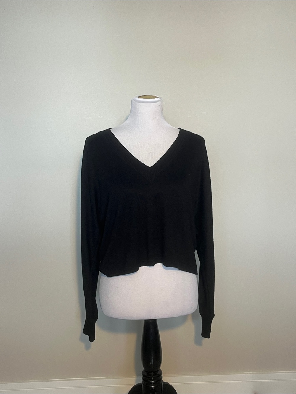 rag & bone Black V-Neck Lightweight Pullover